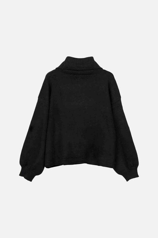 Sweater Hot Winter